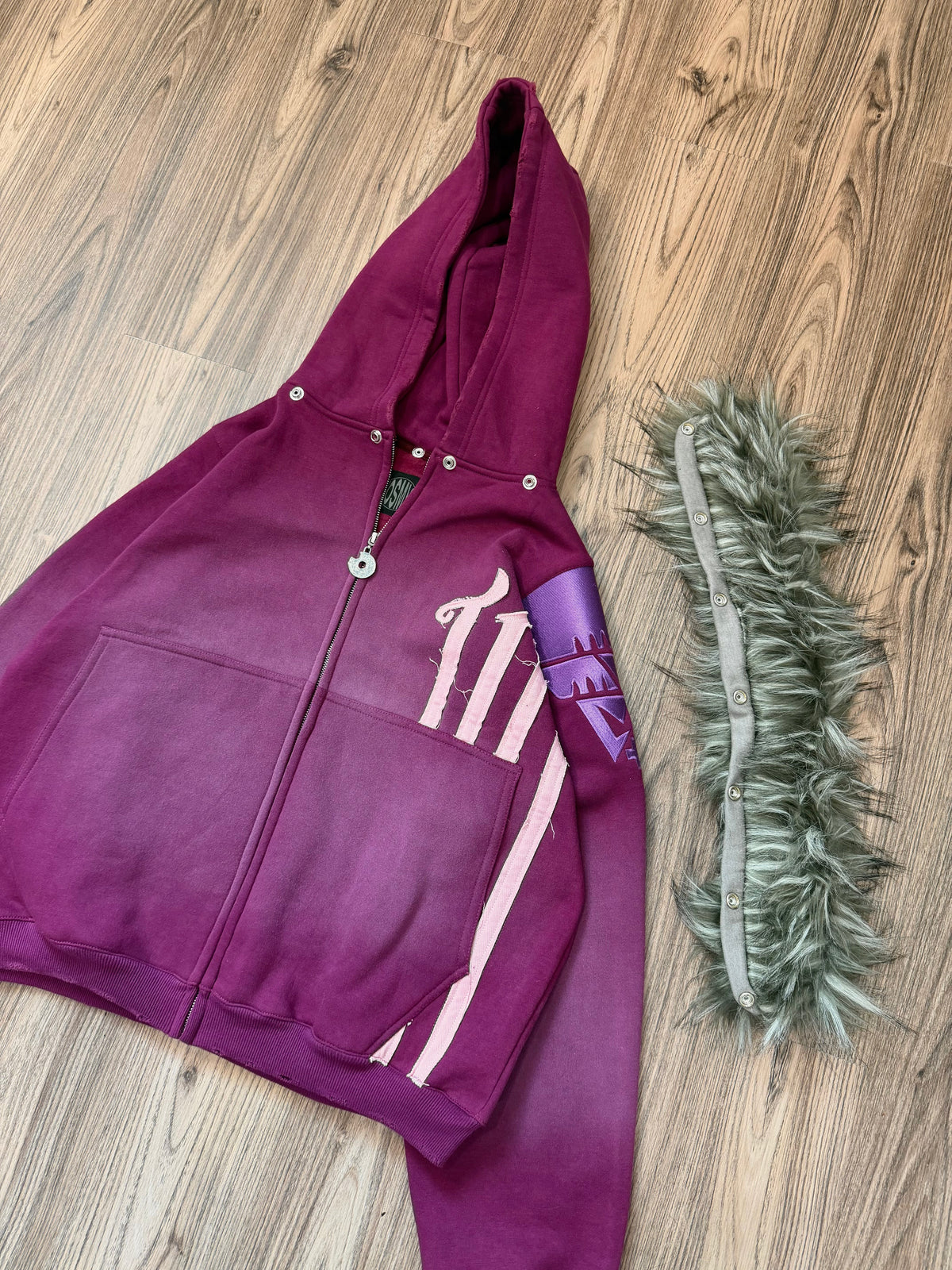 KATAKURI ZIP-UP